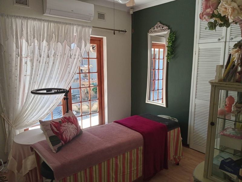 Exceptional Guesthouse Investment Opportunity in Veld en Vlei - Photo 6