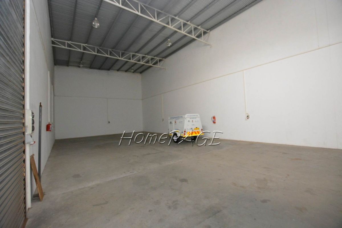 Light Industrial, Walvis Bay:  Warehouse Unit in Lexor Park is for Sale - Photo 5