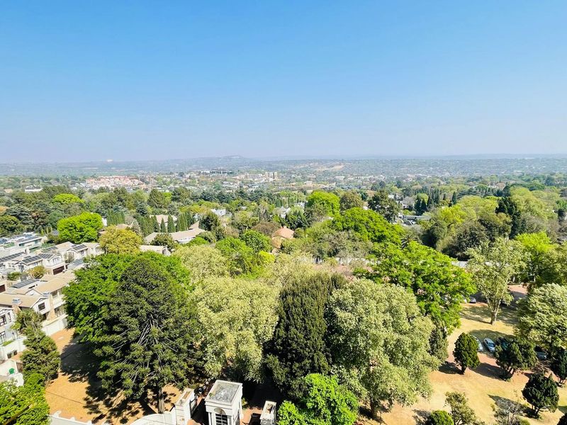 2 Bed Furnished Apartment for Rent in Illovo - Photo 10