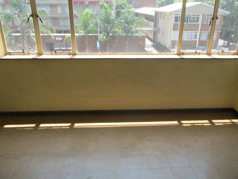 A BACHELOR FLAT TO RENT IN ARCADIA - Photo 7