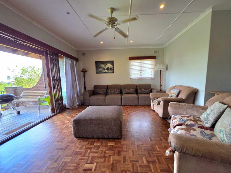 5 Bedroom Family Home FOR SALE in Northdene! - Photo 4