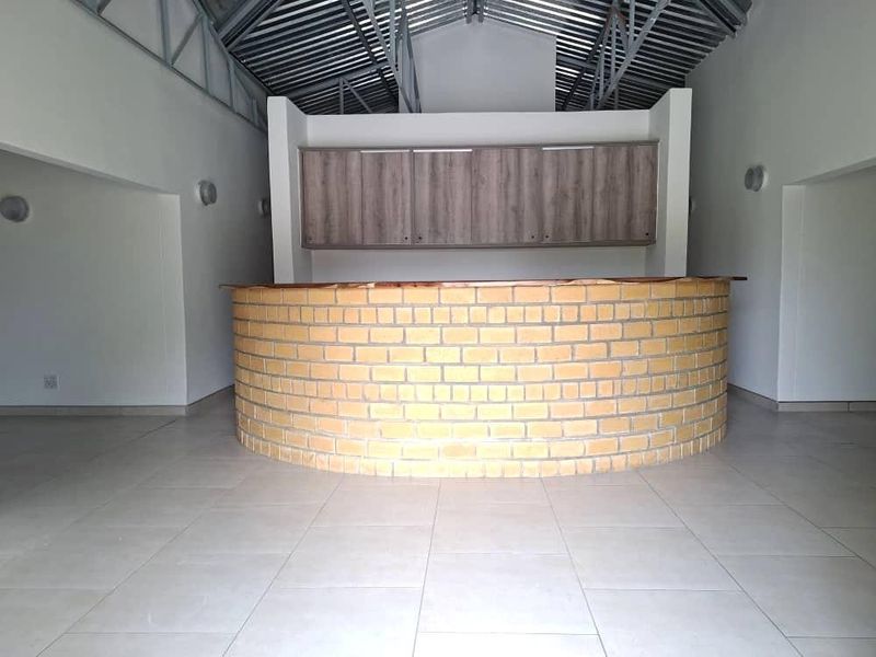 Office spaces for rent in Mavanze, Rundu - Photo 3