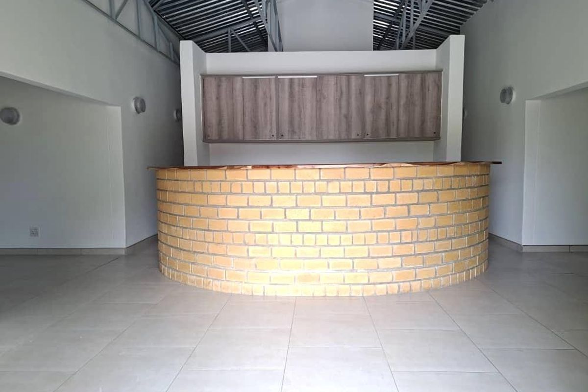 Office spaces for rent in Mavanze, Rundu - Photo 3