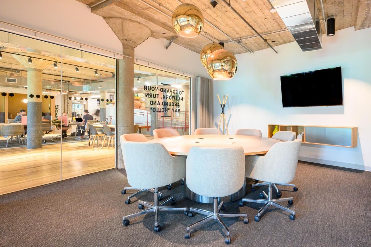 Beautifully designed office space for 5 persons in Spaces V&A Waterfront - Photo 5