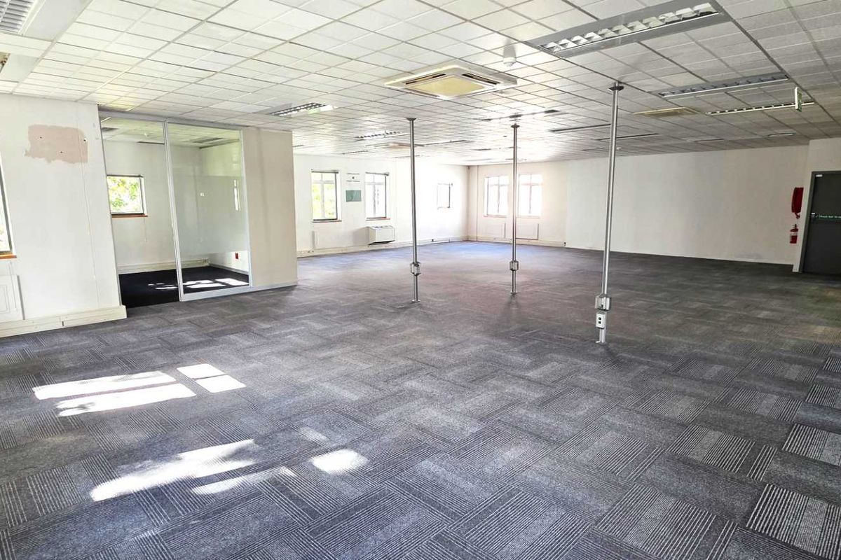 Offices in AAA-Grade Complex in Constantia - Photo 3