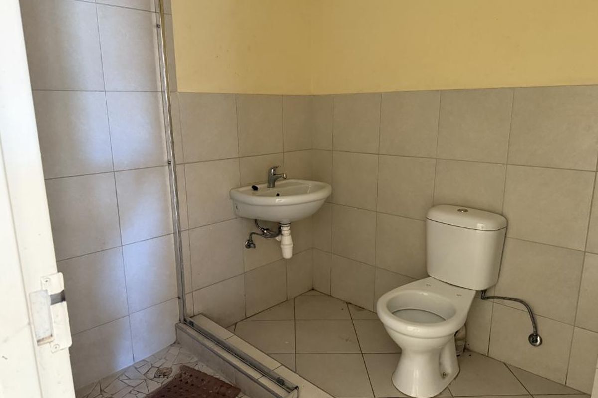 Double-Storey Townhouse [Mervin Court] Okahandja For Sale! - Photo 4