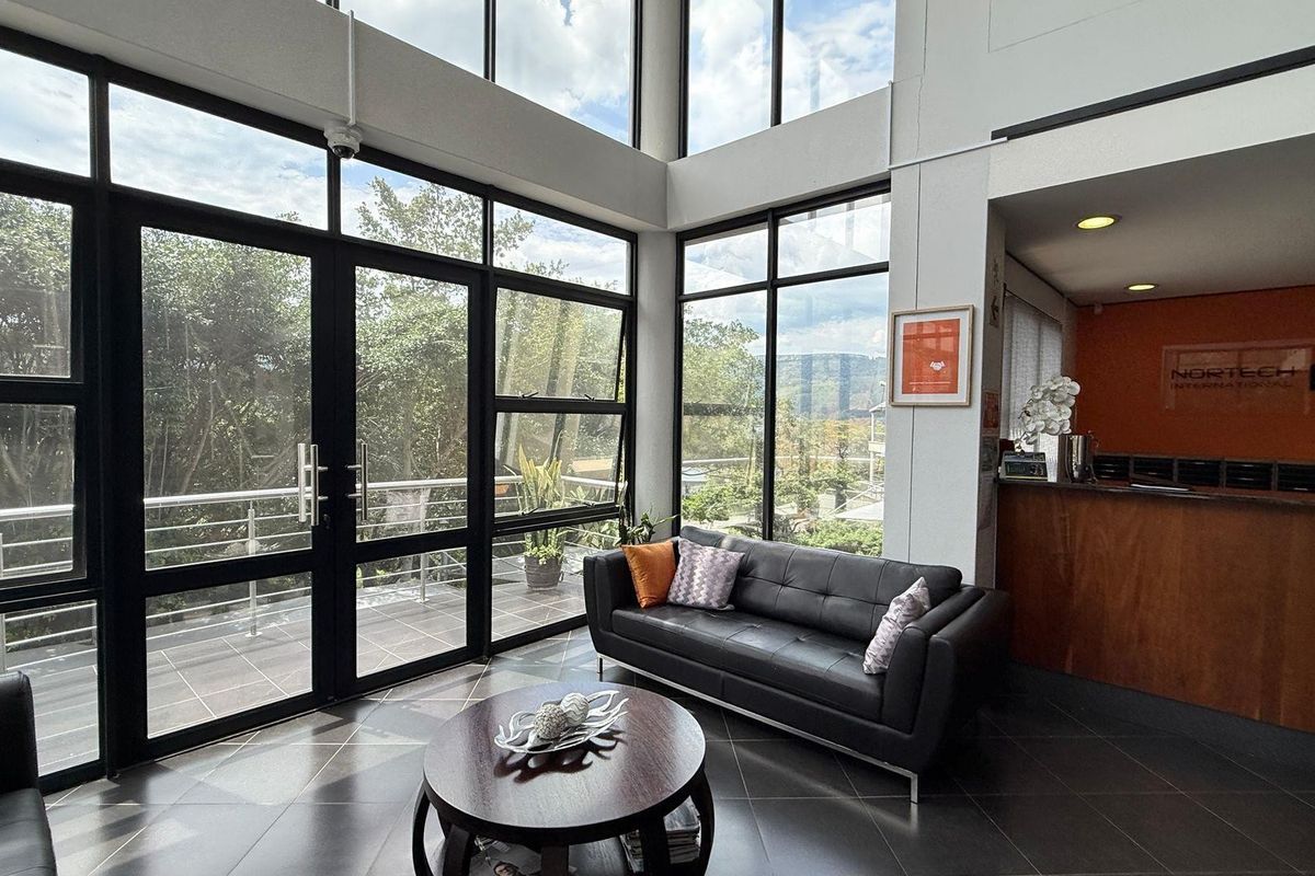 Secure Income-Generating Office Property | Victoria Country Club Estate - Photo 2