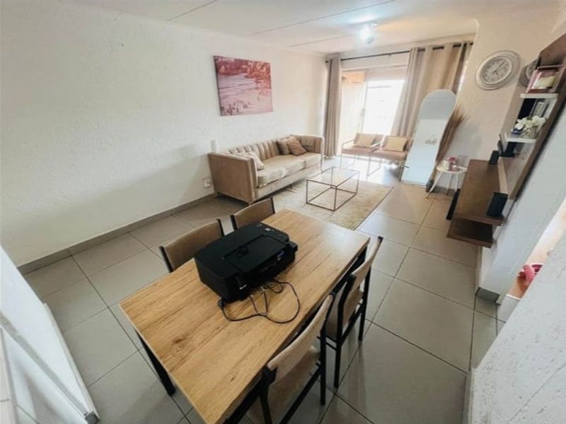 3 Bedroom Townhouse for Sale Mondeor Johannesburg South - Photo 5