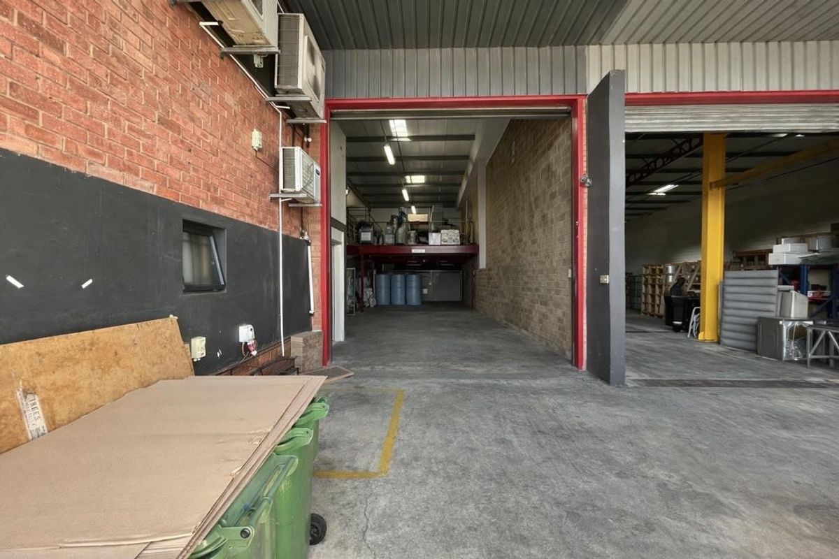 Hendra - Mixed-Use Commercial Warehouse To Let – Cornubia - Photo 2