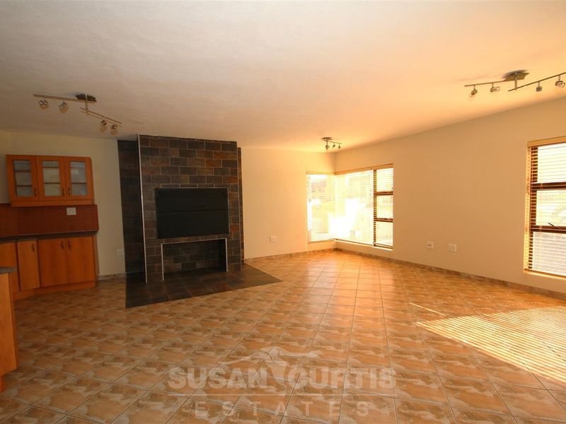 SPACIOUS HOLIDAY HOME WITH SEMI SEA VIEW - Photo 8