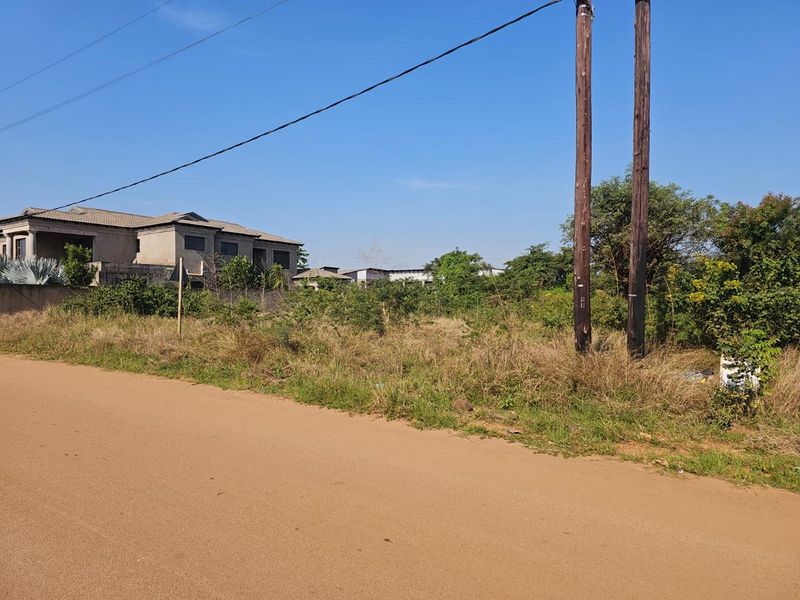 Bargain Double Stand Opportunity in Thohoyandou S - Photo 2