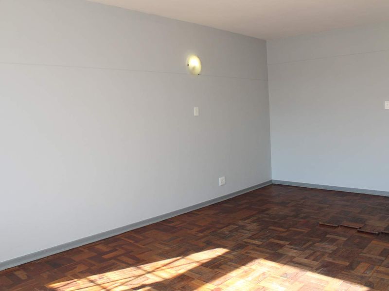 Affordable 2.5-Bedroom  Apartment Available for Rent in Sunnyside | R6 890 - Photo 8