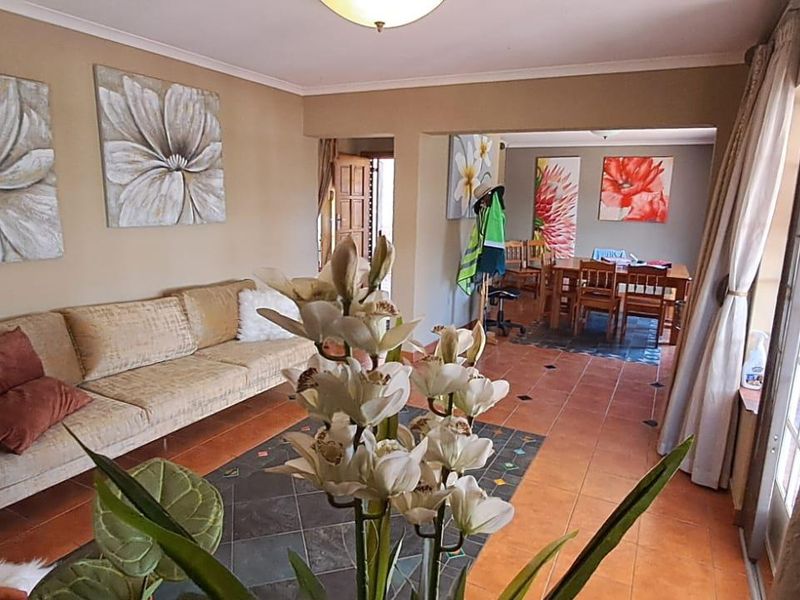 3 Bedroom Pet Friendly Cluster Available In Brackendowns - Photo 7