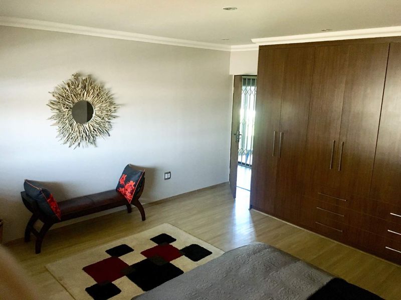 Small Holding with 5 Dwellings for sale - Photo 9