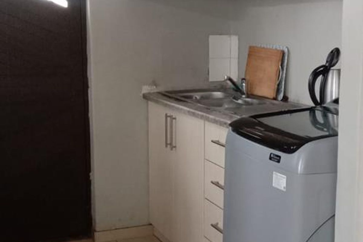 2 Bedroom House for Rent in Litha Park - Photo 4