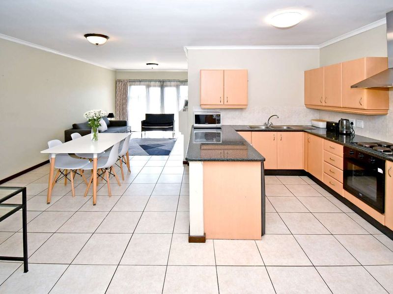 Modern Elegance & Easy Living in the Heart of Dainfern - Photo 3