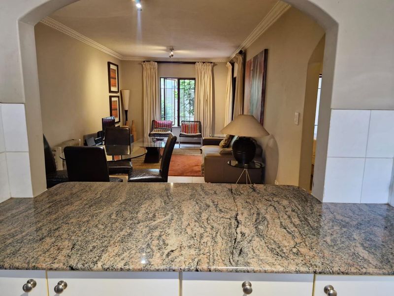 Spacious 1 Bed Garden Apartment - Photo 7