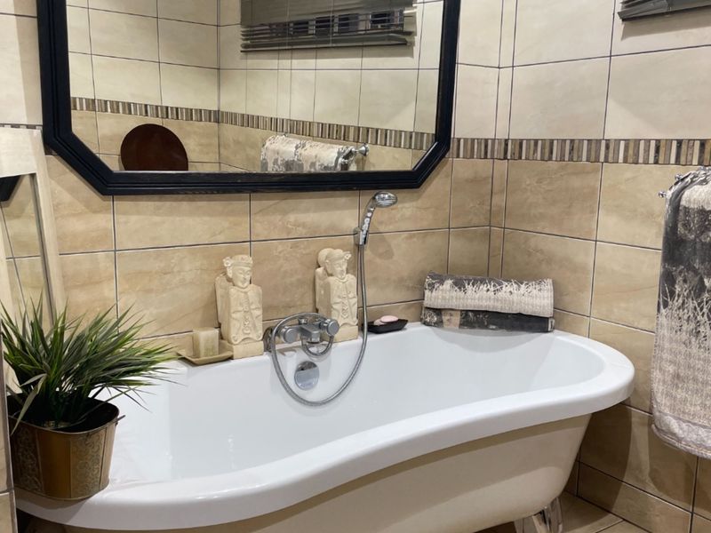 10 hectare Property For Sale - Photo 9