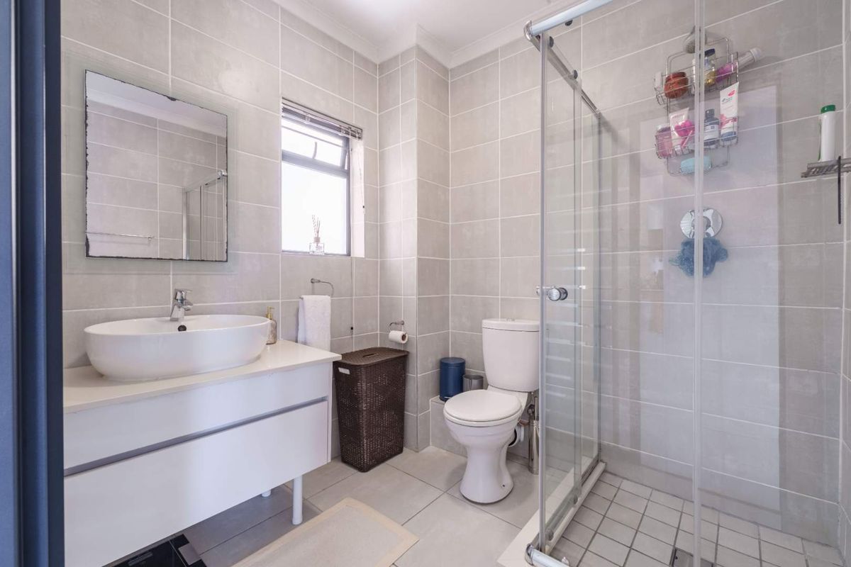 Stylish 3 Bedroom Apartment in Ballito - Photo 5