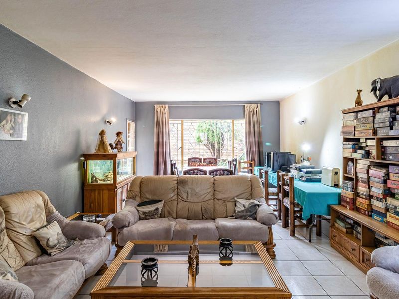 Turnkey investment opportunity in Bergendal, Northcliff. - Photo 10