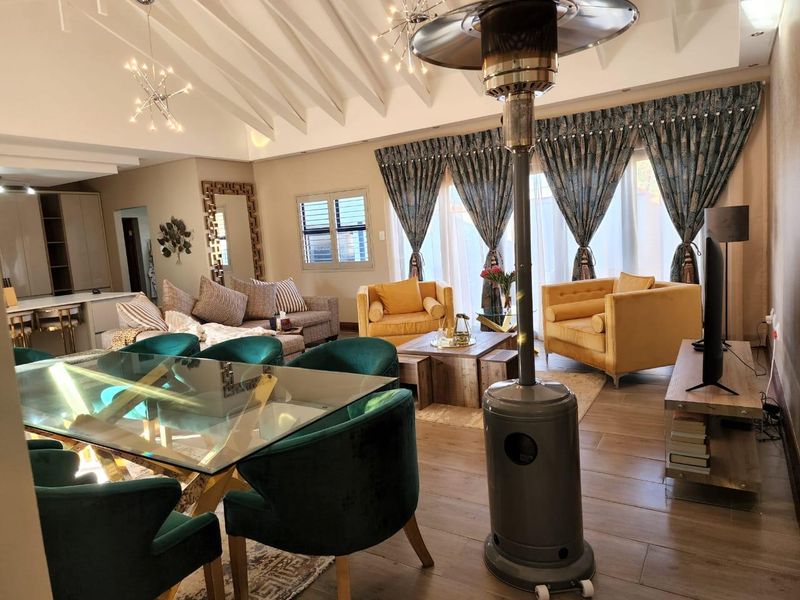 Luxury Living Starts Here – Your Heuwelsig Haven Awaits! - Photo 10