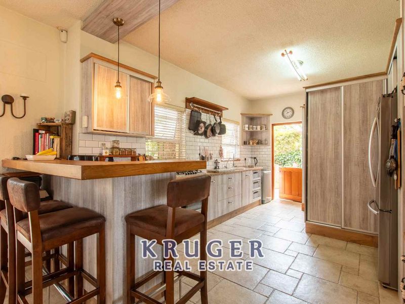 3-Bedroom Townhouse for Sale - Photo 5
