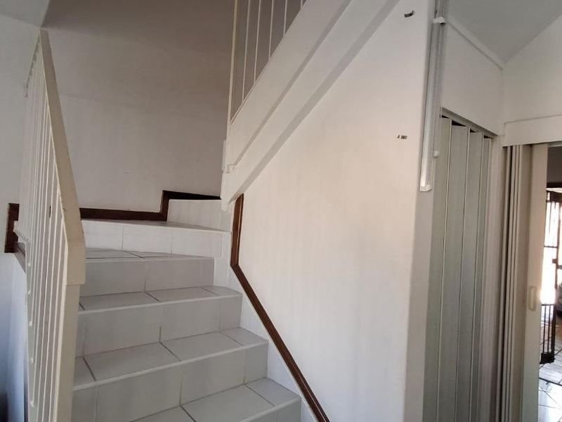 3 Bedroom Townhouse for sale in Central Malvern - Photo 8