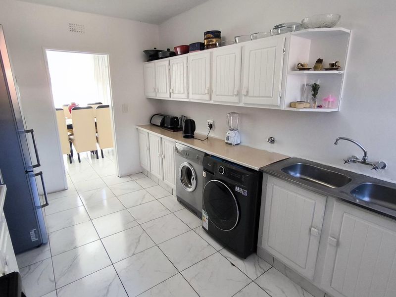 Pet-friendly Townhouse! - Photo 9