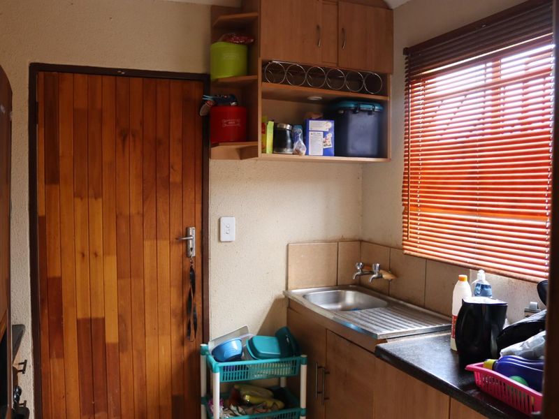 A home for start up family - Photo 5