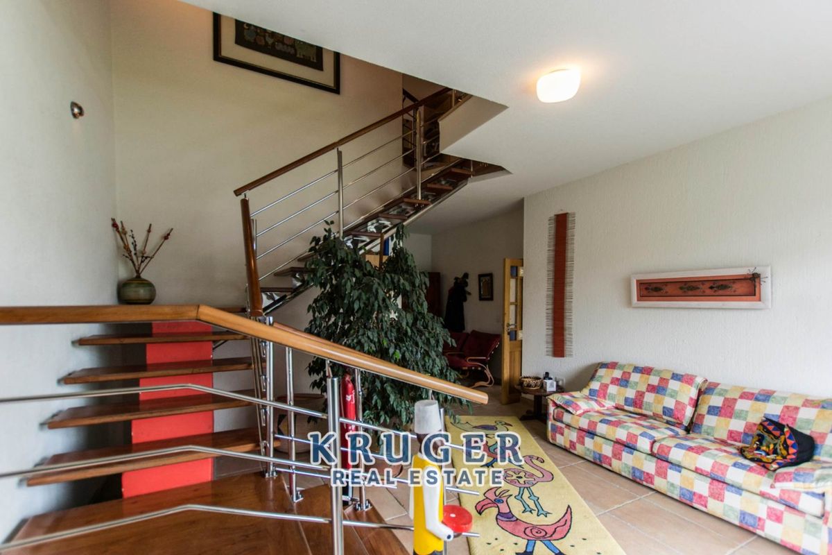 4-BEDROOM DOUBLE STOREY HOUSE WITH SWIMMING POOL - Photo 5