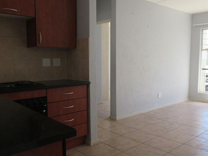 Townhouse For Sale in Boksburg - Photo 7