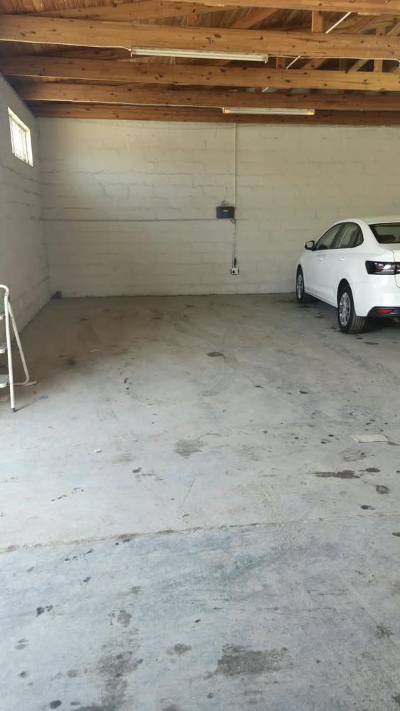 workshop/garages