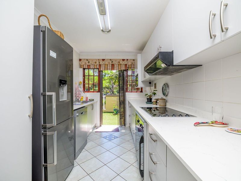 Hendra - Secure, Stylish & Perfectly Located – Durban North - Photo 5