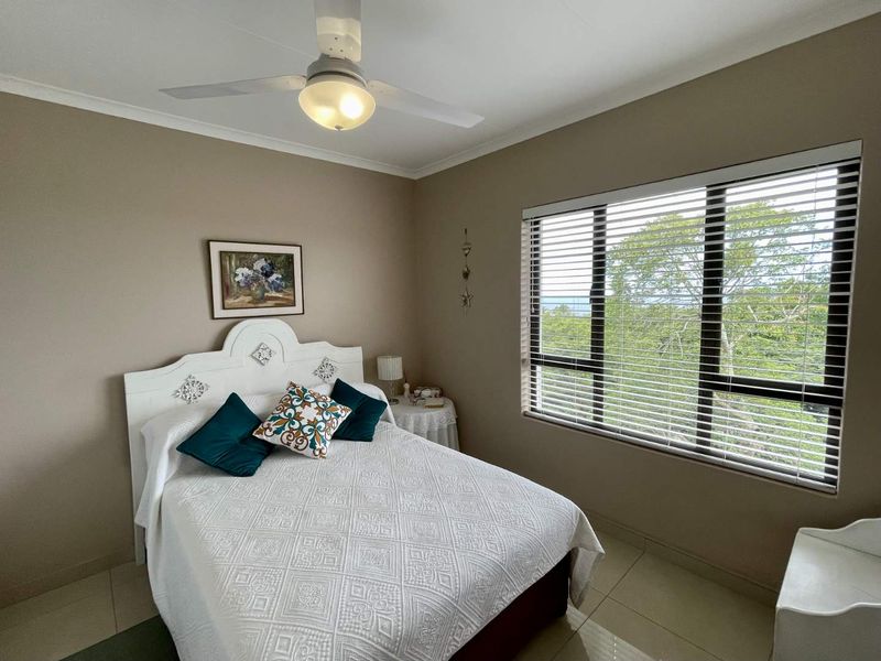 Immaculate 3 Bedroom Apartment in Ballito Cental - Photo 10