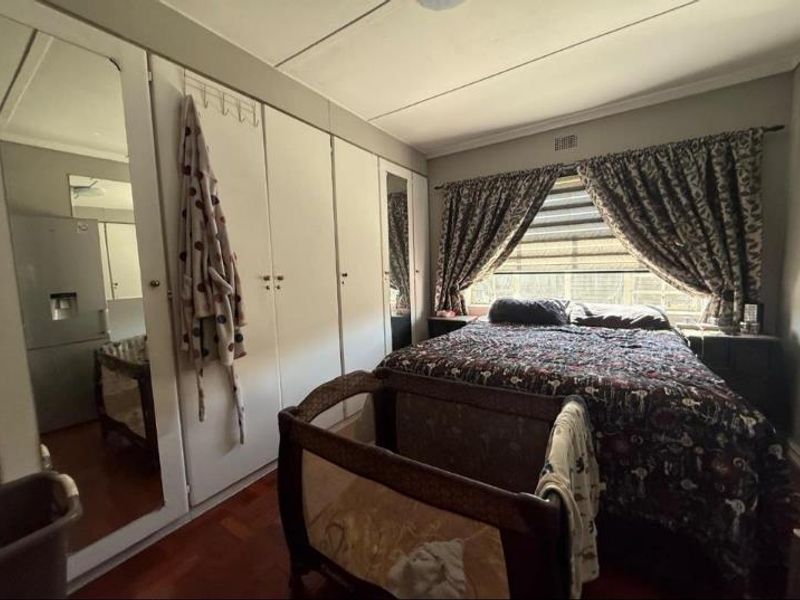 3 Bedroom House For Sale in Vanderbijlpark CE 2 - Photo 7