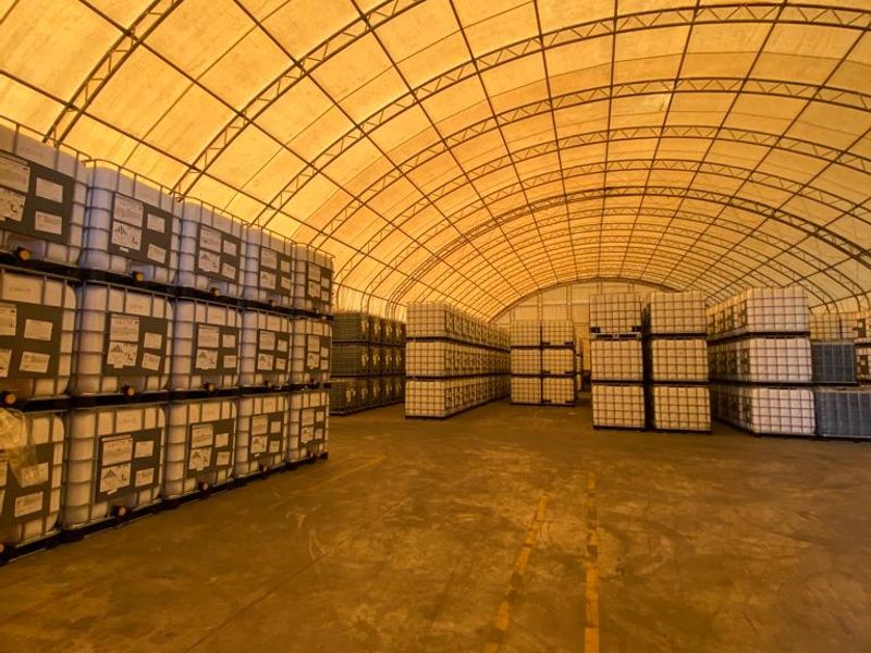 Walvis Bay harbour - Industrial facility with office building and 5 Warehouses - Photo 9