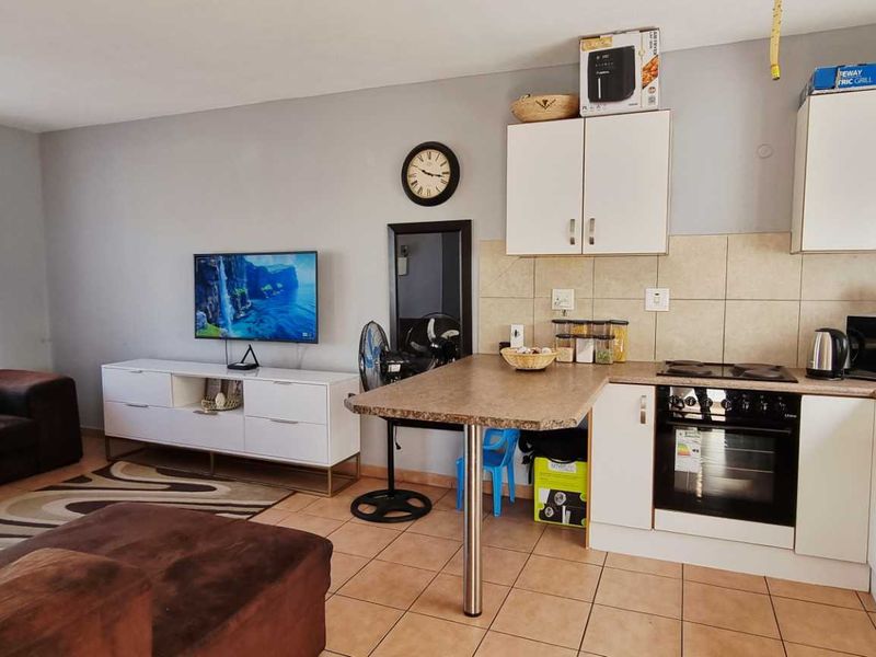 Khomasdal 2 bedroom townhouse - Photo 4