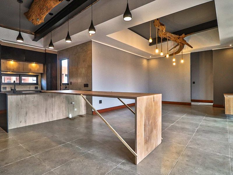 Truly a masterpiece! You NEED to see this! - Photo 9