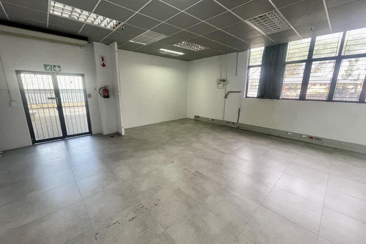 Hendra - Prime Office Space To Let in Briardene – 475m2 - Photo 4