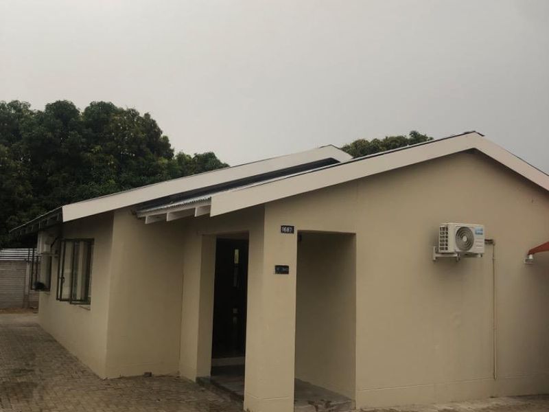 House for sale - Photo 2