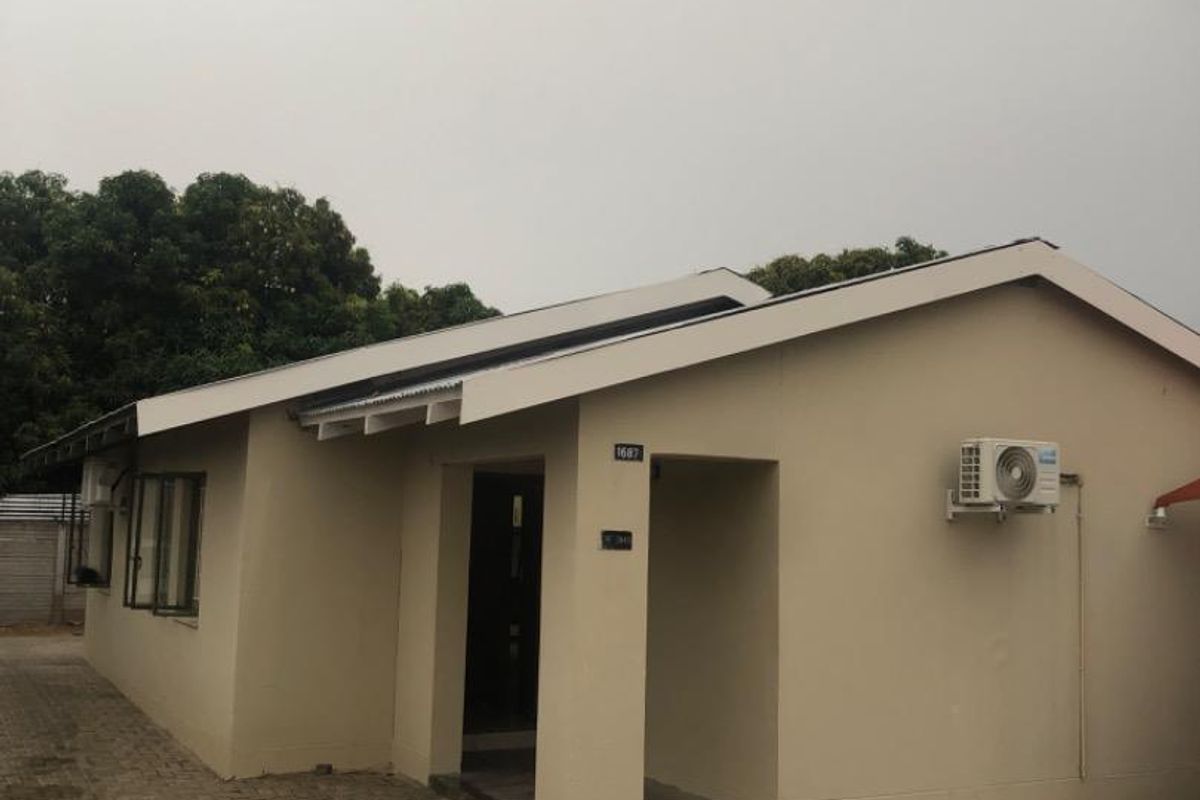 House for sale - Photo 2