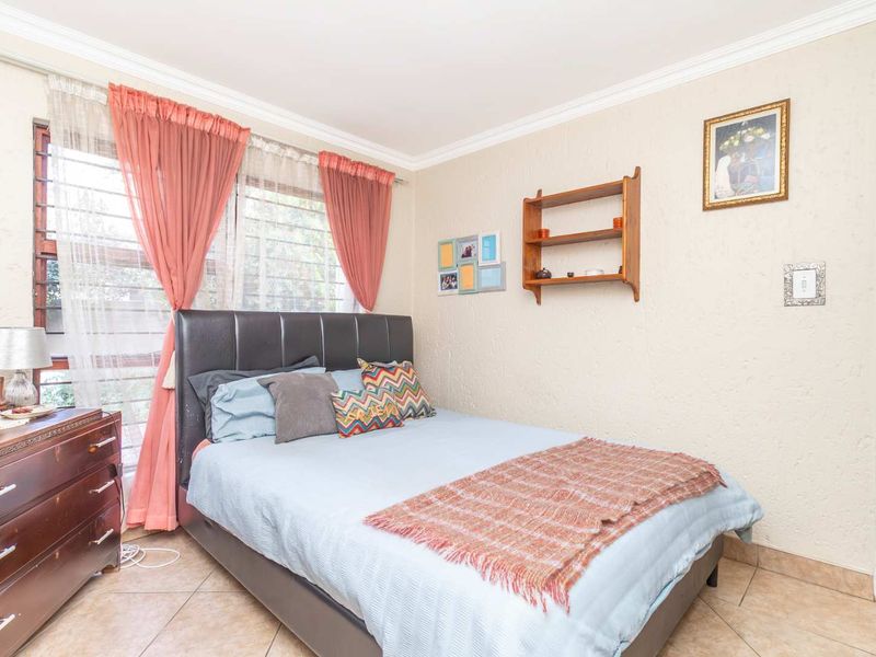 Stunning Townhouse in Little Falls. - Photo 10