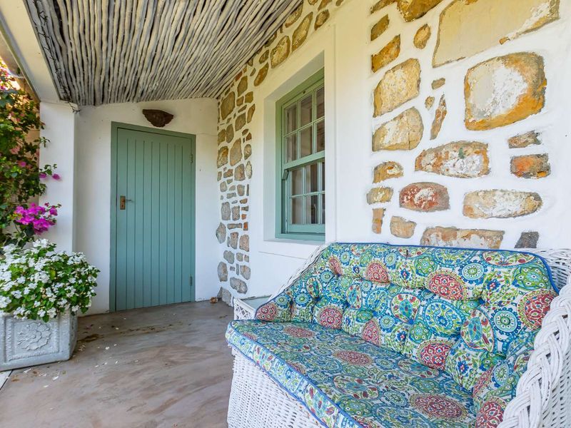 Classic Fully Furnished Home in Kalk Bay - Photo 6