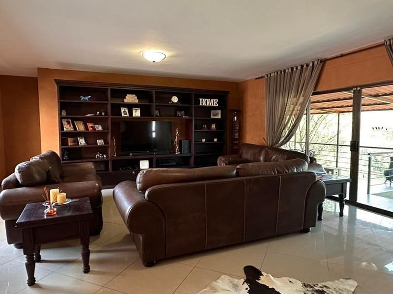 Auasblick- For Sale-N$ 7 300 000 - Photo 5