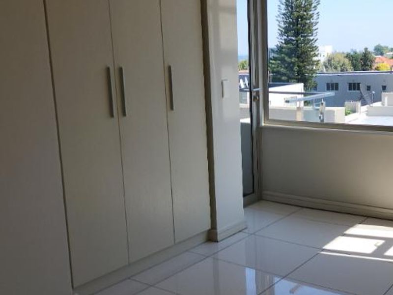 SOPHISTICATED 2 BED APARTMENT IN THIS STUNNING COMPLEX - Photo 7