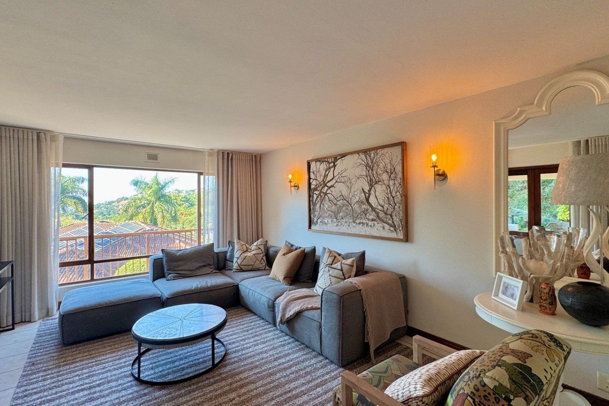 La Lucia Townhouse with Pool and Views - Photo 4