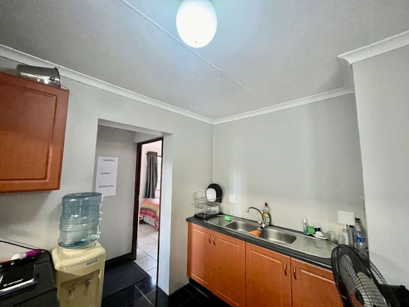 Hendra - Spacious 2 Bed cottage Cottage with Solar !! - Photo 7