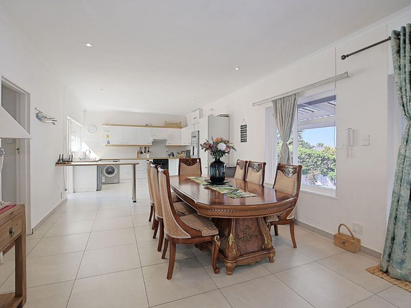 Endless potential in sought after area! - Photo 3