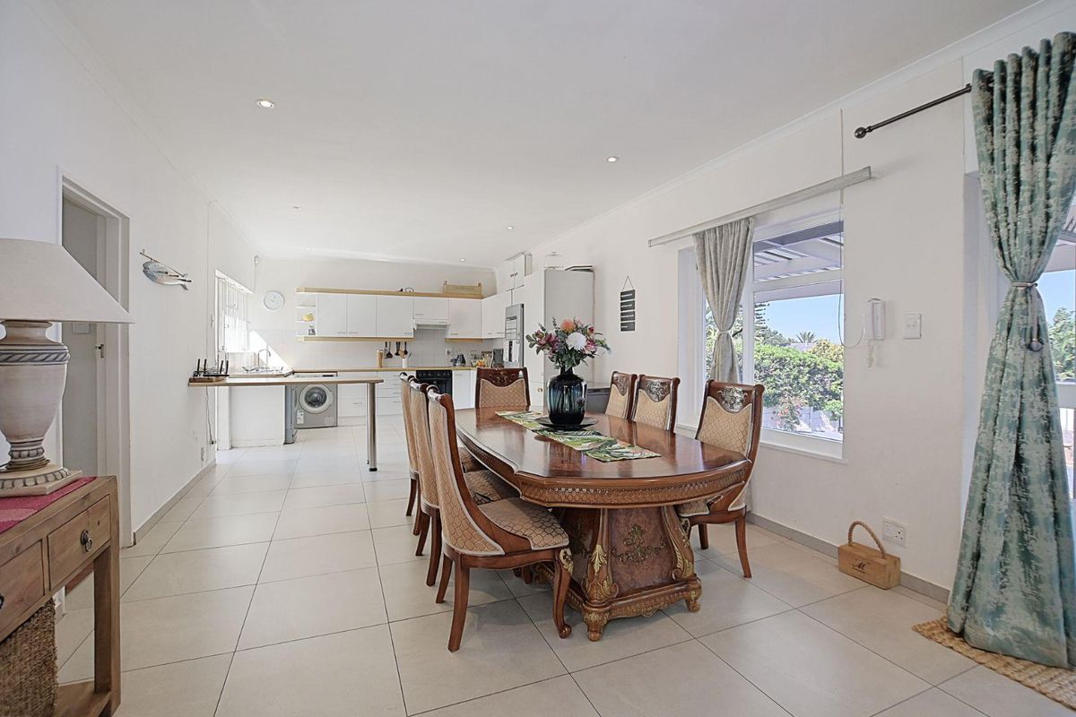 Endless potential in sought after area! - Photo 3