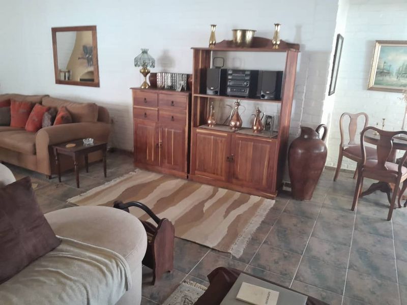Beautiful House For Sale - Swakopmund - Photo 4